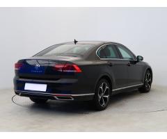 Volkswagen Passat 1.5 TSI 110kW - 7