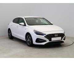 Hyundai i30 1.5 T-GDI MHEV 118kW - 1