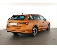 Škoda Octavia 1.5 TSI 110kW - 7