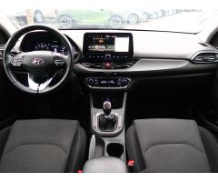 Hyundai i30 1.5 T-GDI MHEV 118kW - 10