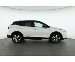 Nissan Qashqai 1.3 DIG-T MHEV 116kW - 10