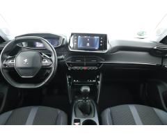 Peugeot 2008 1.2 PureTech 96kW - 9