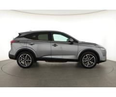 Nissan Qashqai 1.3 DIG-T 116kW - 8