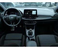 Hyundai i30 1.5 T-GDI MHEV 118kW - 10