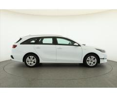 Kia Cee`d 1.5 T-GDI 118kW - 8