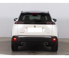 Peugeot 2008 1.2 PureTech 114kW - 6