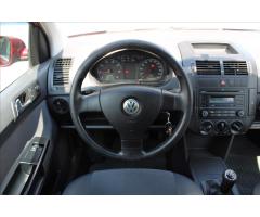 Volkswagen Polo 1,4 i 16V  NOVÉ V ČR,TAŽNÉ - 10