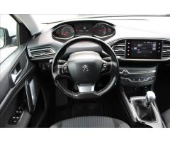 Peugeot 308 1,6 HDI  NAVIGACE,TEMPOMAT - 10