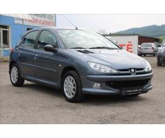 Peugeot 206 1,4 i  NOVÉ V ČR,1.MAJITEL - 3