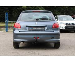 Peugeot 206 1,4 i  NOVÉ V ČR,1.MAJITEL - 6