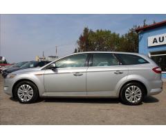 Ford Mondeo 1,8 TDCi  GHIA - 8