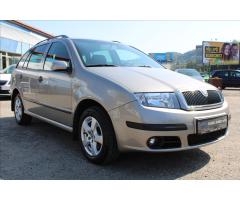 ŠKODA SUPERB COMBI 2.0TDI 140 LAURIN&K 4X4 DSG 7ST