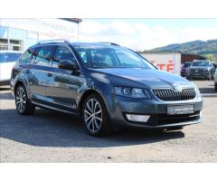 Škoda Octavia 1,6 TDI  EDITION,BI-XENONY - 3