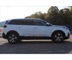 Peugeot 5008 1,5 HDI  1MAJ,A/T,7MÍST,ALLURE - 4