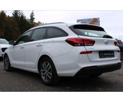 Hyundai i30 1,4 T-GDI  NOVÉ V ČR,1.MAJITEL - 7