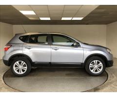 Nissan Qashqai 2,0 16V  1.Majitel.Serviska. - 8