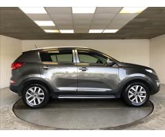 Kia Sportage 2,0 CRDI 4x4 - 8