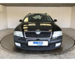 ŠKODA SUPERB COMBI 2.0TDI 140 LAURIN&K 4X4 DSG 7ST