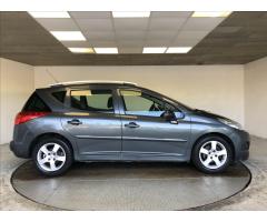 Peugeot 207 1,6 SW HDI Premium - 8