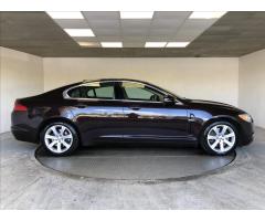 Jaguar XF 3,0 D 155kW Luxury Auto - 8