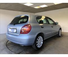 Nissan Almera 1,5 i - 7