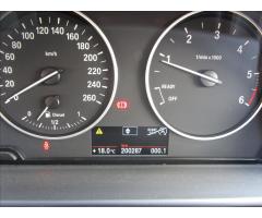 BMW Řada 1 2,0 116d  NAVIGACE - 8