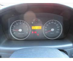 Hyundai Getz 1,1 i  . - 8