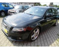 Audi A4 2,0 TDI 105kW  XENONY,NAVI - 2