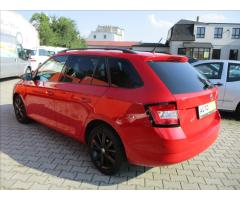 ŠKODA SUPERB COMBI 2.0TDI 140 LAURIN&K 4X4 DSG 7ST