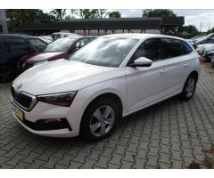 ŠKODA SUPERB COMBI 2.0TDI 140 LAURIN&K 4X4 DSG 7ST