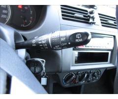 Suzuki Swift 1,3 i  COMFORT - 11