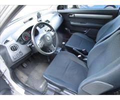 Suzuki Swift 1,3 i  COMFORT - 15