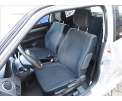 Suzuki Swift 1,3 i  COMFORT - 16