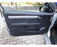 Suzuki Swift 1,3 i  REZERVOVÁNO - 17