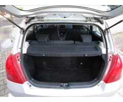 Suzuki Swift 1,3 i  COMFORT - 21