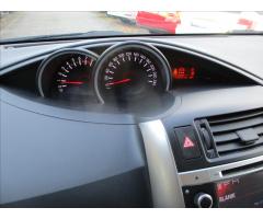 Toyota Verso 1,8 Valvematic  AUTOMAT,NAVI - 9