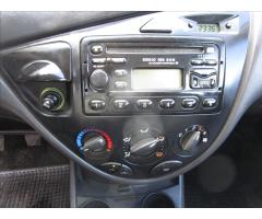 Ford Focus 1,4 i  KLIMATIZACE - 9