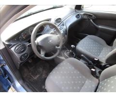 Ford Focus 1,4 i  KLIMATIZACE - 12