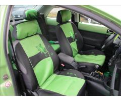 Volkswagen New Beetle 1,4 i - 20