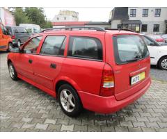 Opel Astra 1,6 i,SPORT  EKO ZAPLACENO - 4