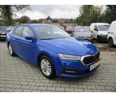 ŠKODA SUPERB COMBI 2.0TDI 140 LAURIN&K 4X4 DSG 7ST