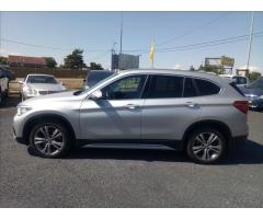 BMW X1 2,0 xDrive20d KŮŽE, HUD, CZ,1.MAJ. - 4