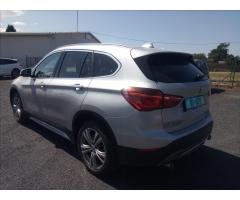 BMW X1 2,0 xDrive20d KŮŽE, HUD, CZ,1.MAJ. - 5