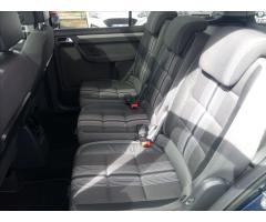 Volkswagen Touran 2,0 TDI HIGHLINE NAVI, PANORAMA - 9