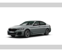 BMW Řada 5 545e - 1