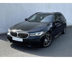 BMW Řada 5 530d xDrive Touring Laser 360c - 1