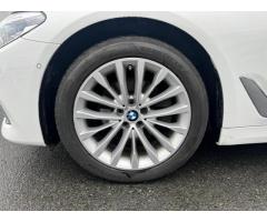 BMW Řada 5 520d xDrive Sedan Luxury line - 4