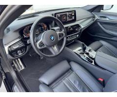 BMW Řada 5 530d xDrive Laser Panorama 360 - 7