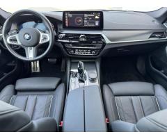 BMW Řada 5 530d xDrive Laser Panorama 360 - 8