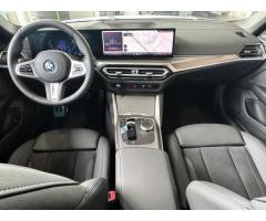 BMW Řada 4 i4 edrive 40 - 9